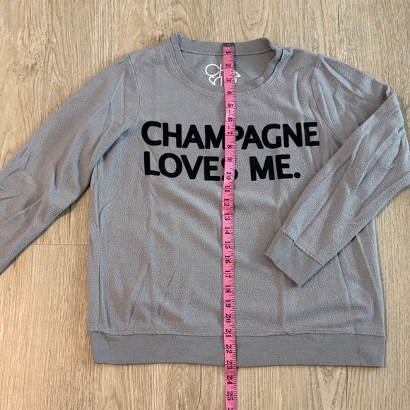 Chaser "Champagne Loves Me." Pullover Top Women's Cozy Sweatshirt Size M - Picture 4 of 8